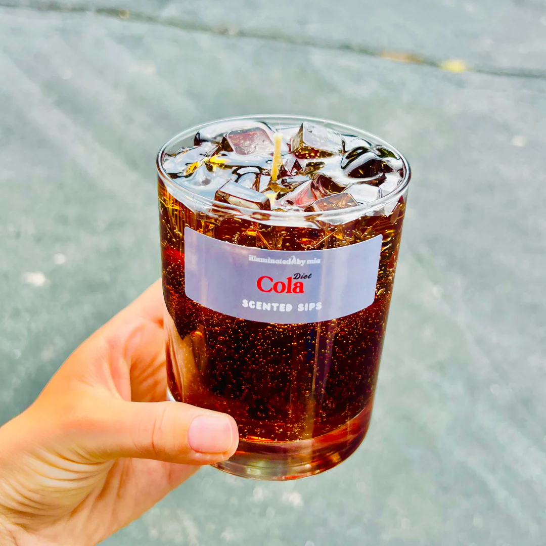 Scented Sips Diet Cola Candle - Image 9