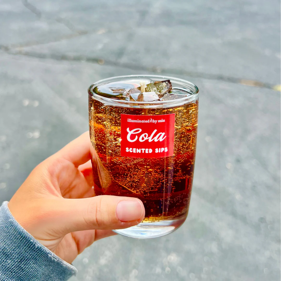 Scented Sips Cola Candle - Image 3
