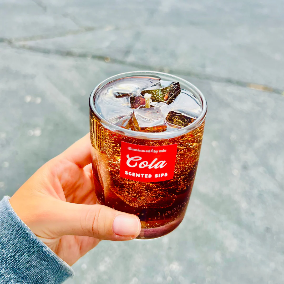 Scented Sips Cola Candle - Image 4