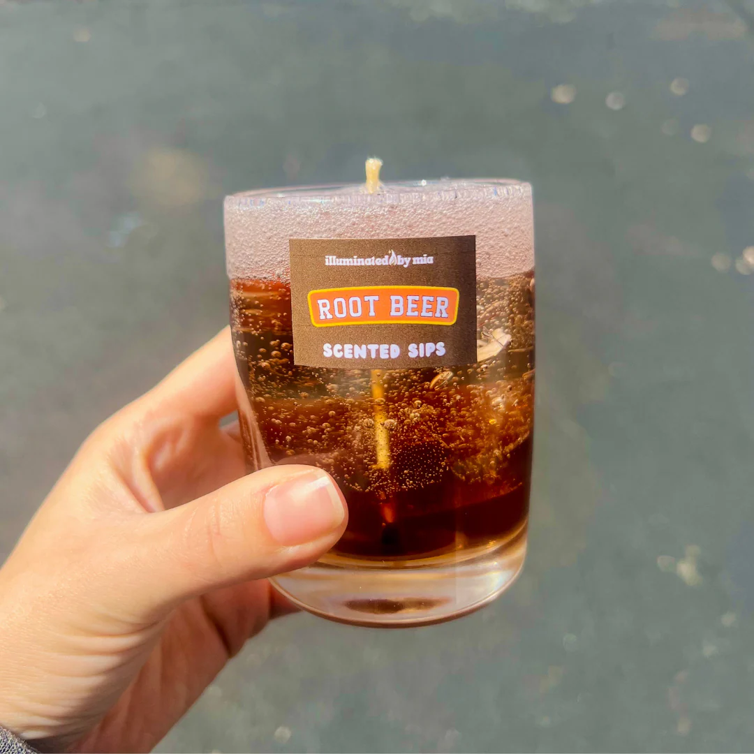 Scented Sips Root Beer Candle - Image 4